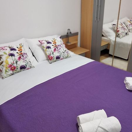 Apartment Savic Starigrad Paklenica Bagian luar foto
