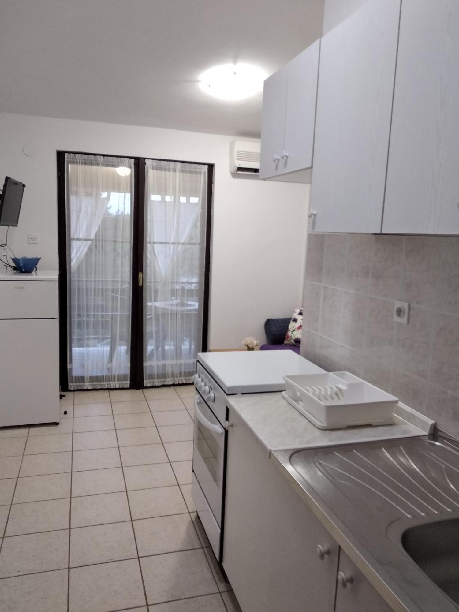 Apartment Savic Starigrad Paklenica Bagian luar foto