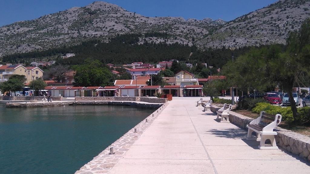 Apartment Savic Starigrad Paklenica Bagian luar foto