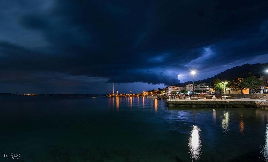 Apartment Savic Starigrad Paklenica Bagian luar foto
